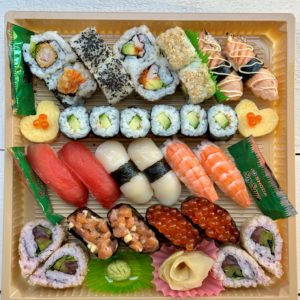 Sushi St-Valentin 2025 (pour 2 personnes) – Image 2